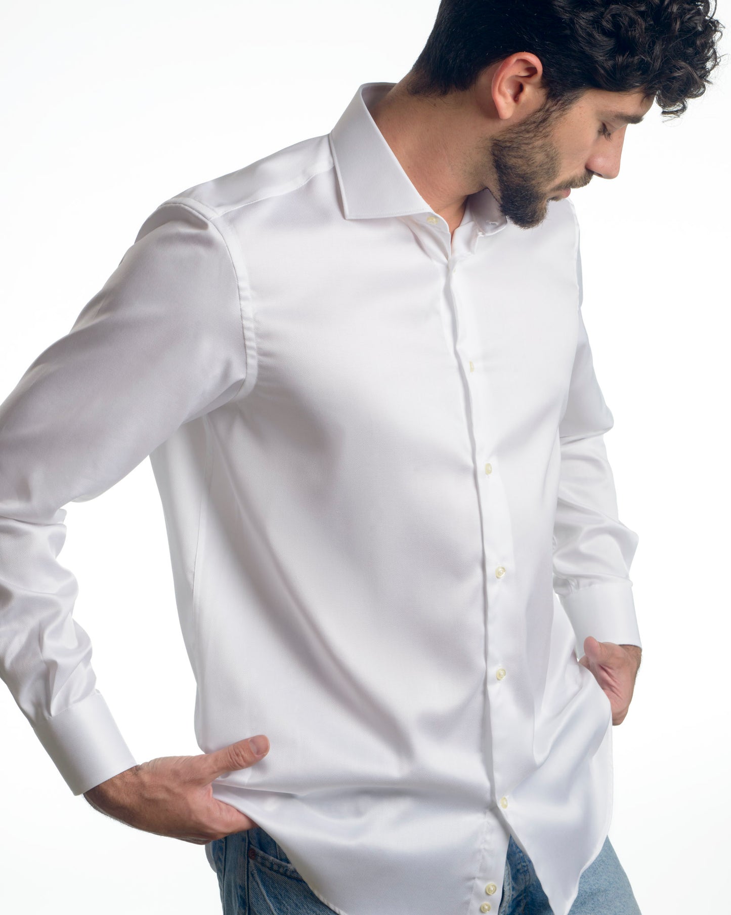 Vista laterale camicia regular NAPOLI in Dobby con polso scantonato doppio uso
